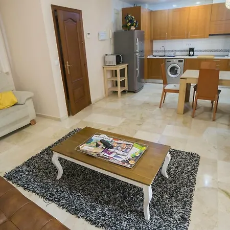 Rentalsevilla Cano Y Cueto Ii Apartmán